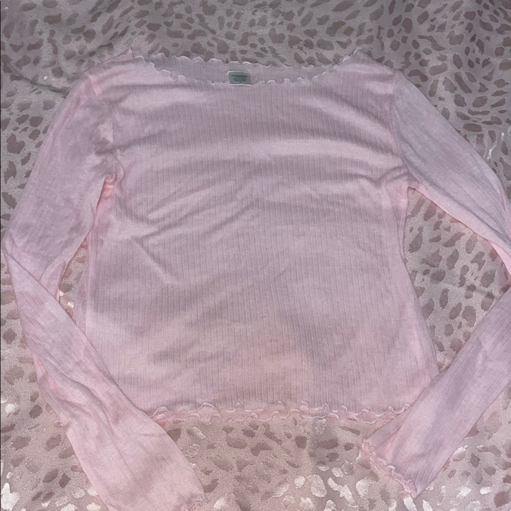Women's Pink Long Sleeve Top